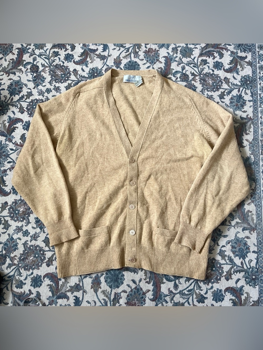 Vintage 1980s wool knit cardigan sweater